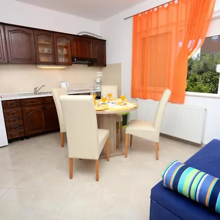 One-bedroom With Terrace A2 Apartment Trogir