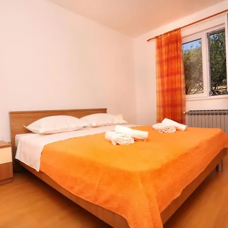 One-bedroom With Terrace A2 Appartement *